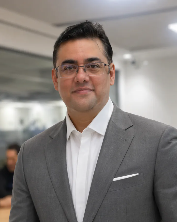Portrait of Sanjiv Sethi